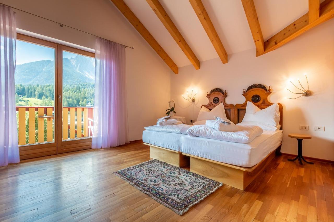 Hotel Villa Stefania San Candido Esterno foto