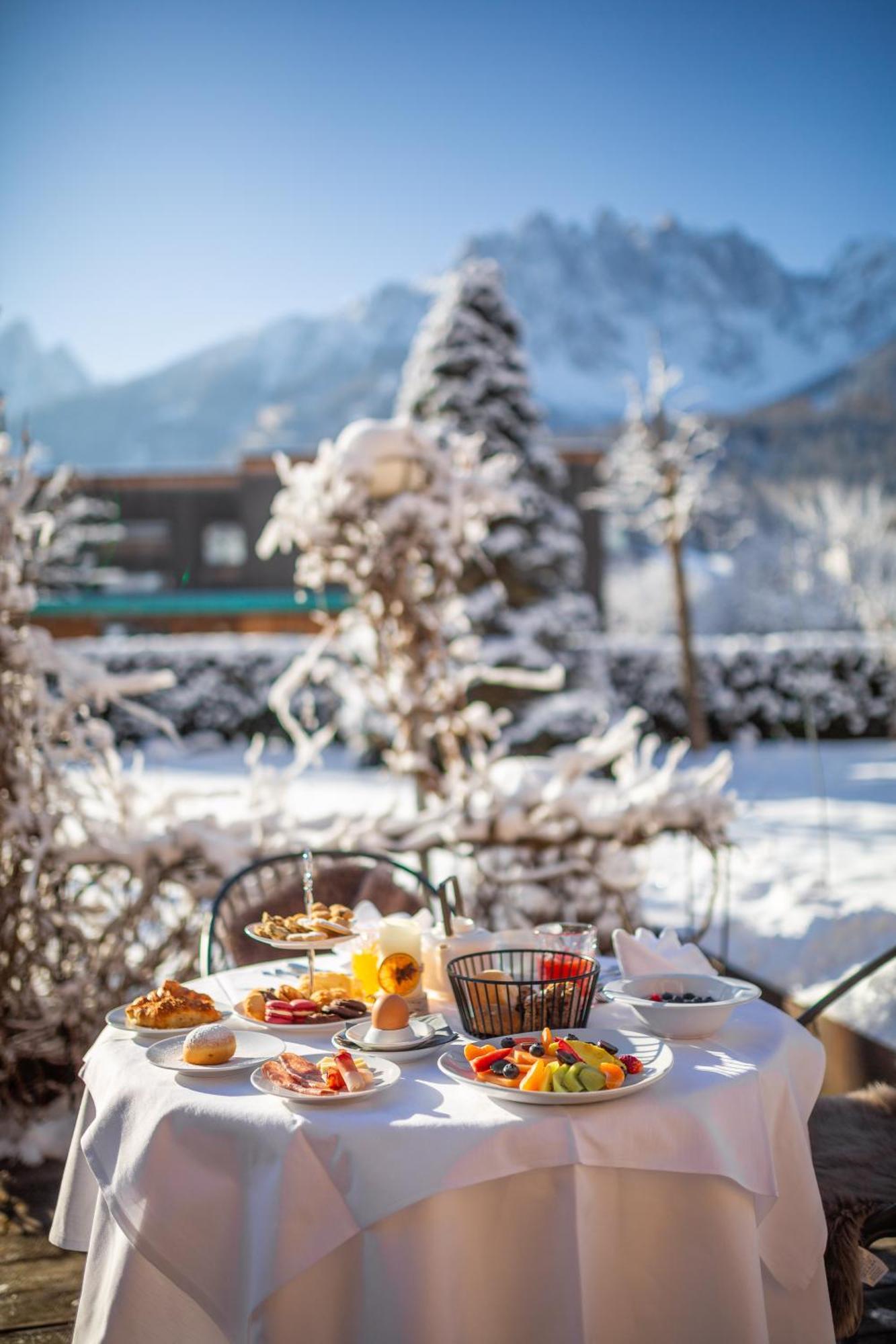 Hotel Villa Stefania San Candido Esterno foto