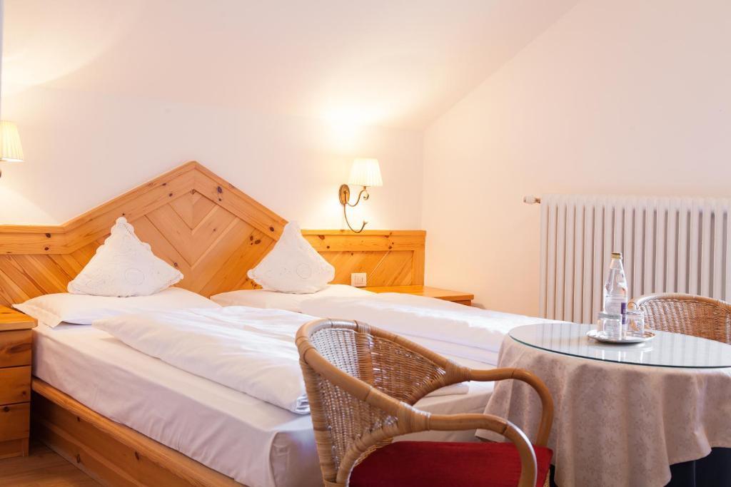 Hotel Villa Stefania San Candido Camera foto