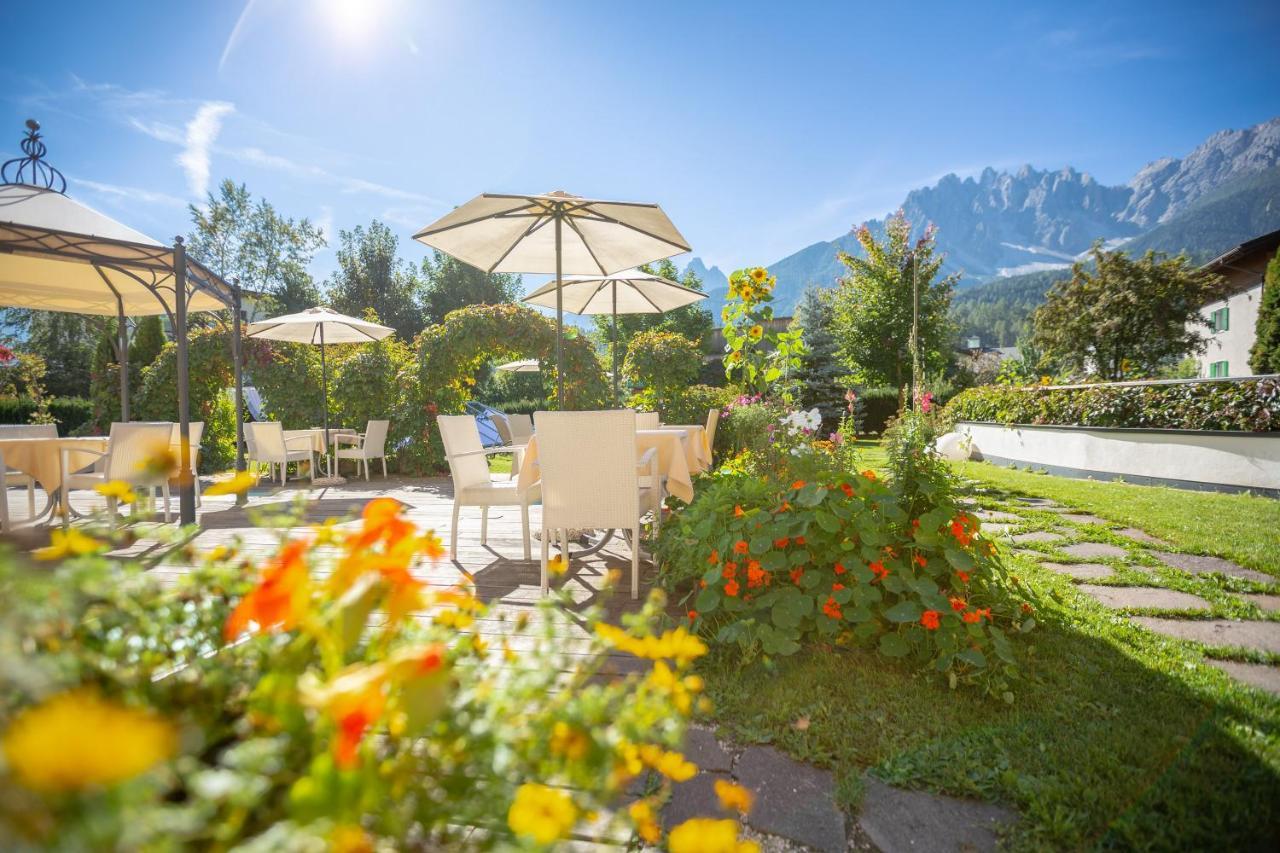Hotel Villa Stefania San Candido Esterno foto