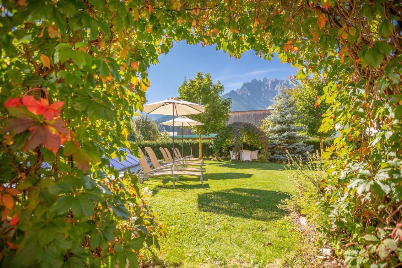 Hotel Villa Stefania San Candido Esterno foto